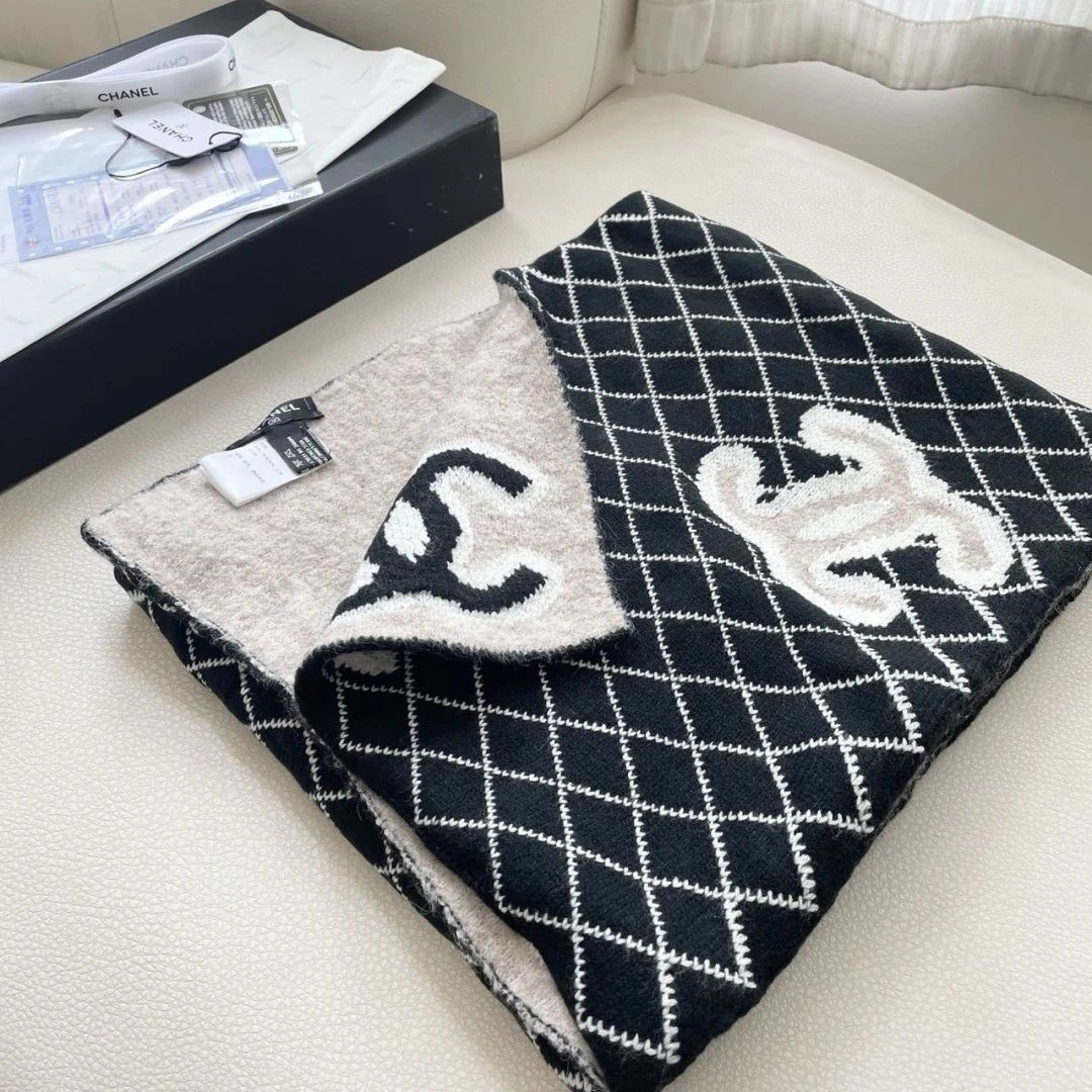 Chanel Cashmere Scarf Ver.D — QC