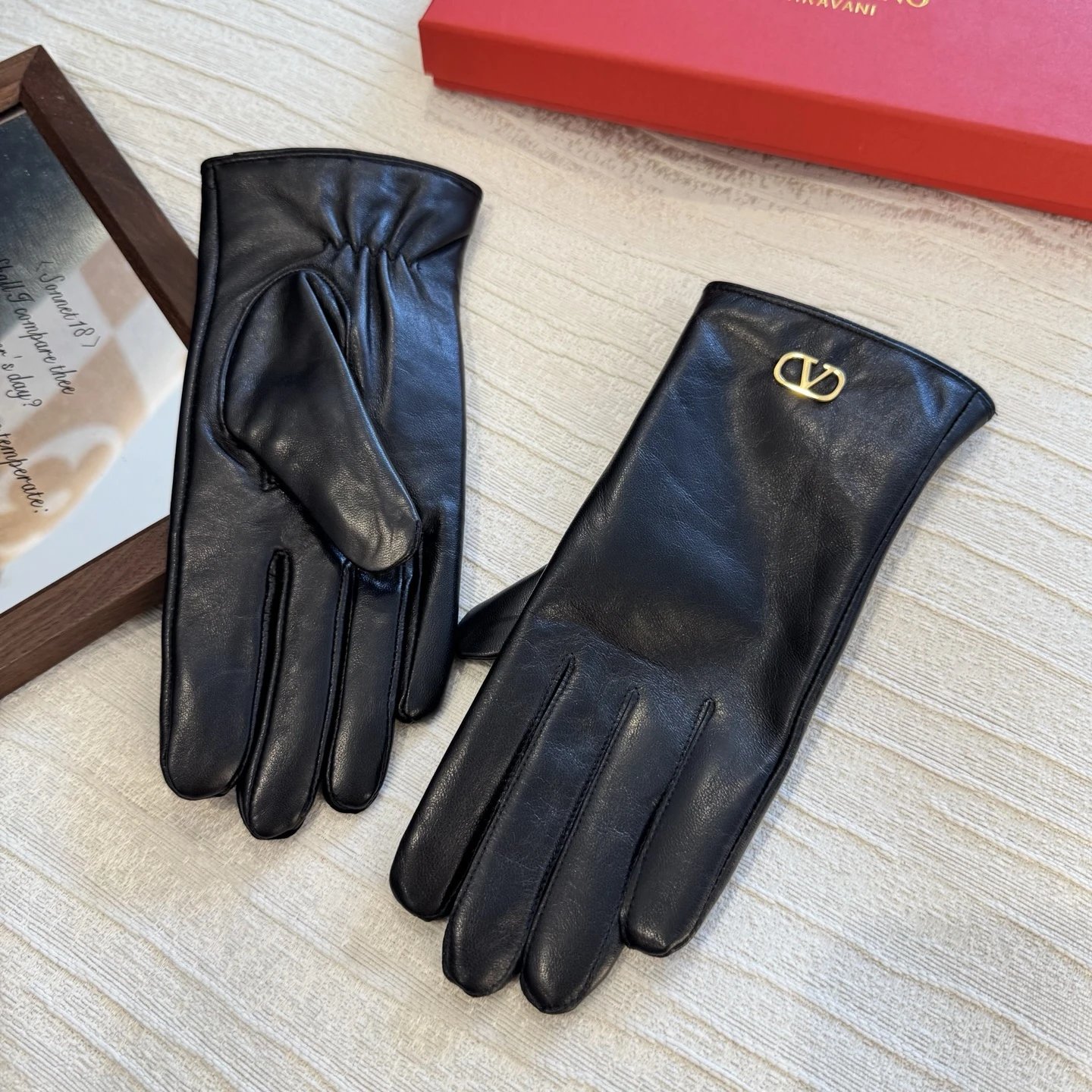 Valentino Lambskin Cashmere Gloves Ver.G — Photo 9