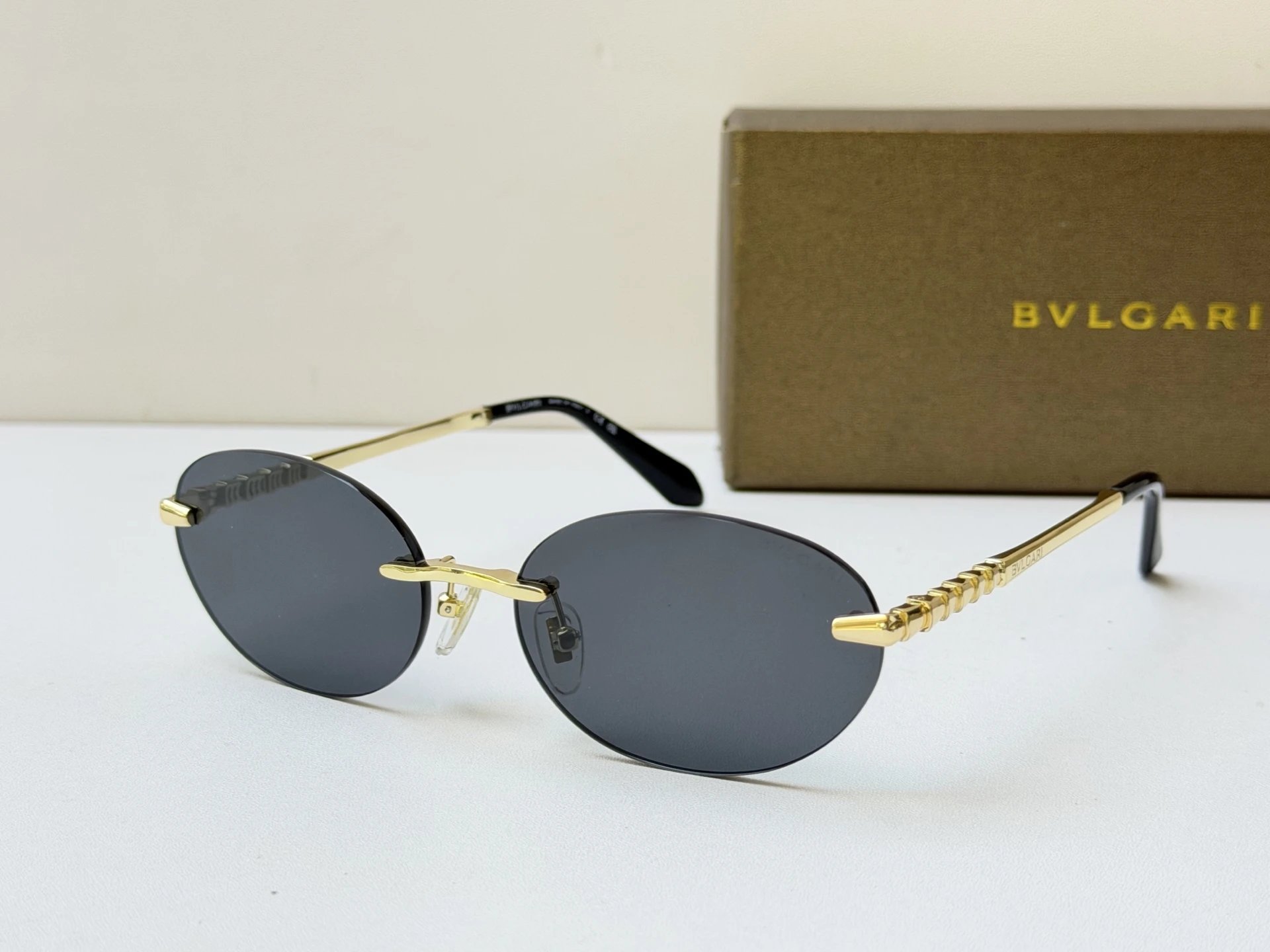 Bvlgari BV50070U Sunglasses 56-16-145 Ver.C — Zdjęcie 6