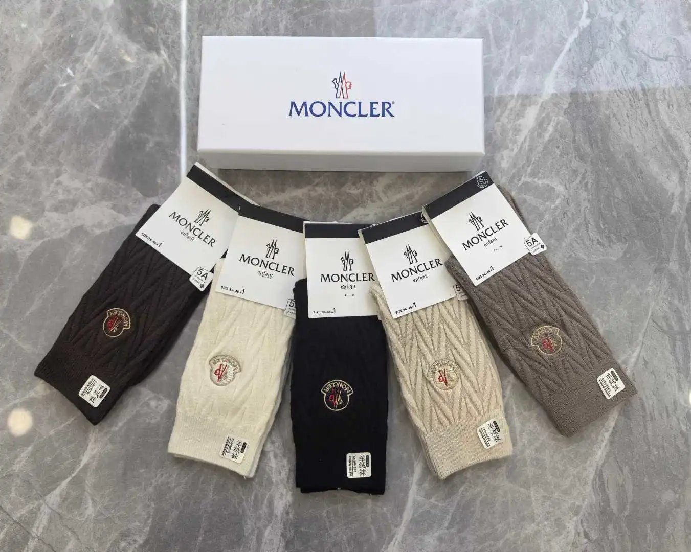 Moncler Crew Socks Ver.B — QC