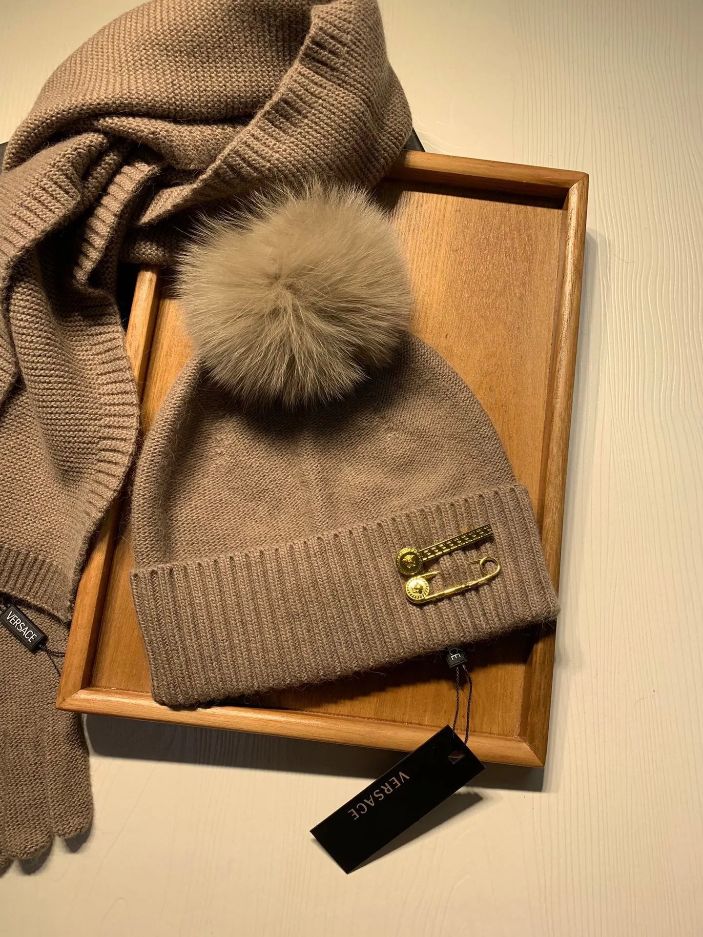 Versace Wool Rabbit Fur Scarf & Hat Set Ver.C — Photo 8