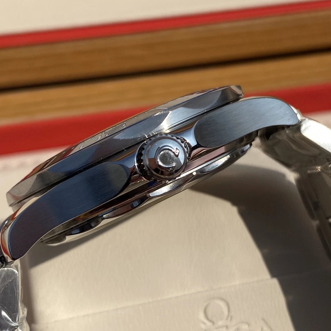 Omega Seamaster Automatic Watch 42mm Ver.F — photo 6