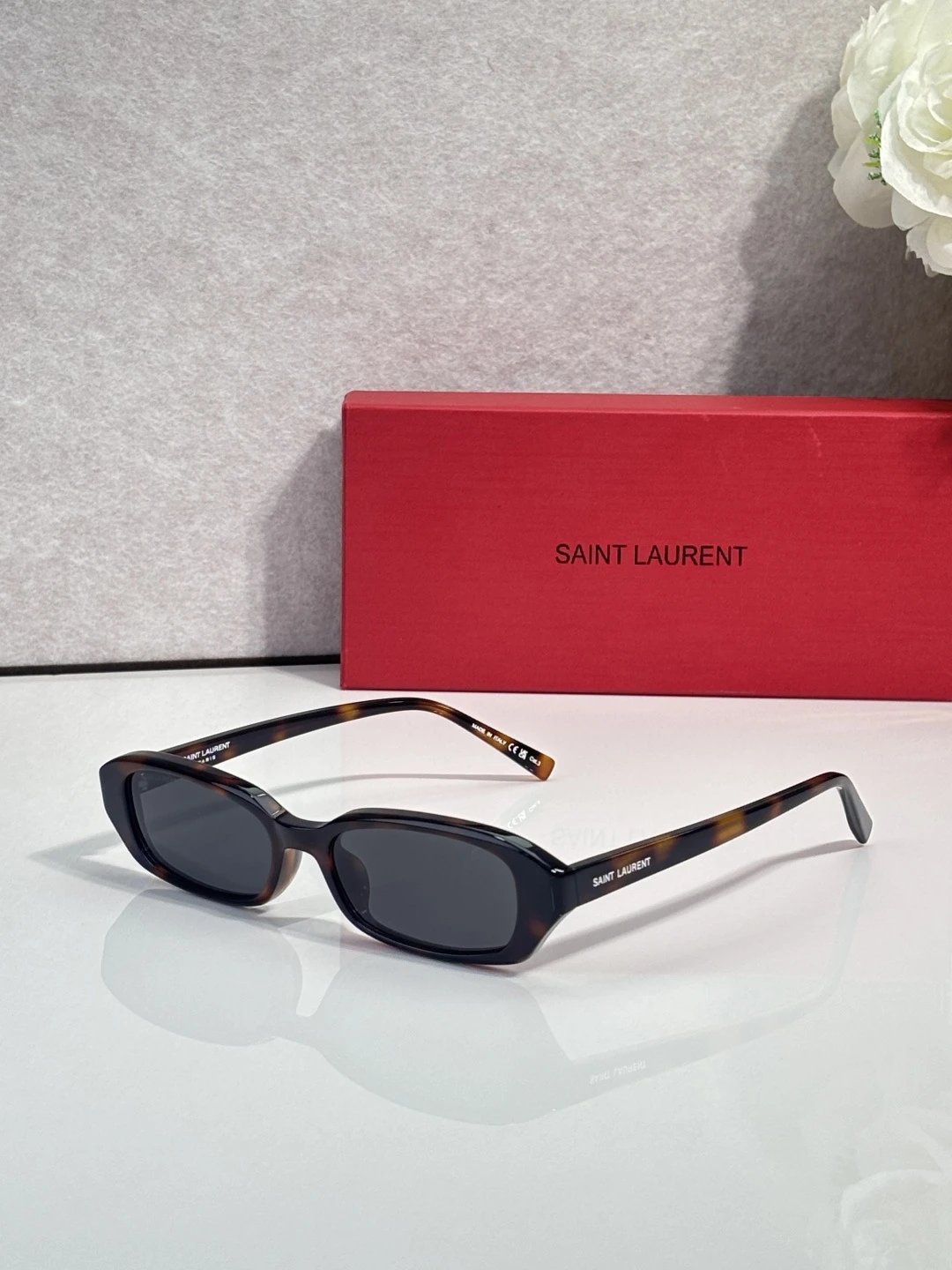Saint Laurent SL872 Sunglasses 52-16-140 — QC