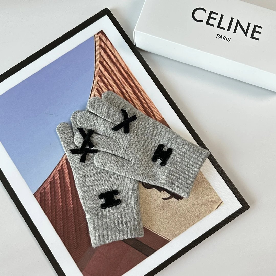 Celine Gloves Ver.B — Photo 2