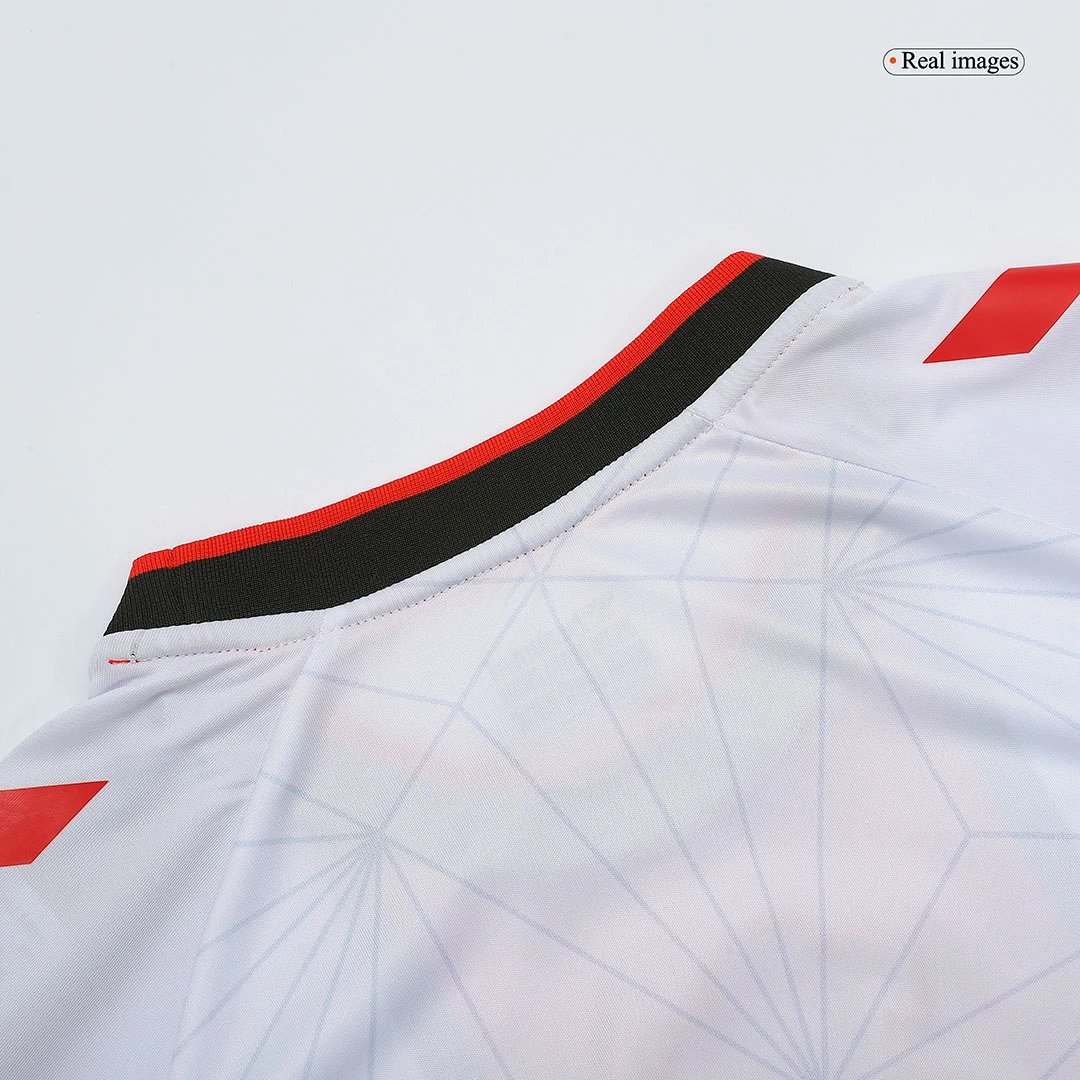 Southhampton 22/23 Home Jersey — photo 11
