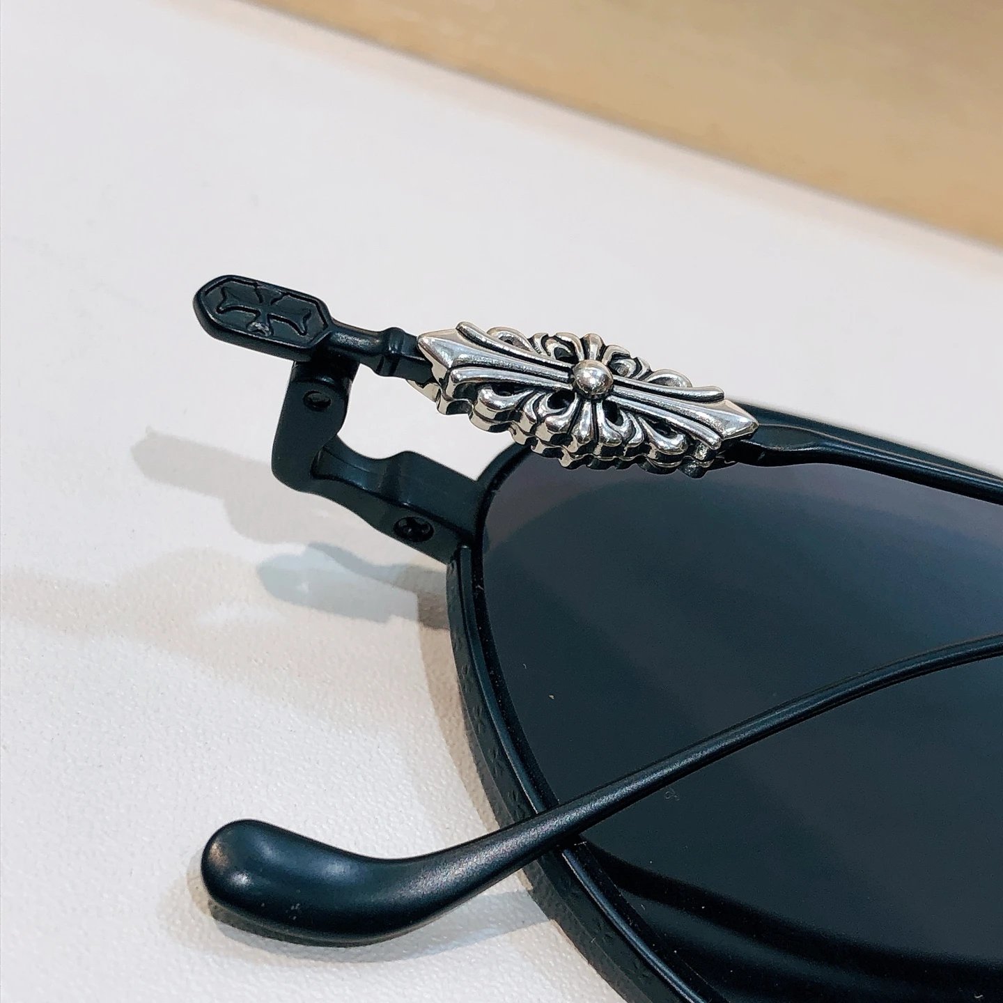 Chrome Hearts VAGIDICTORIAN Sunglasses 48-22-148 — photo 9