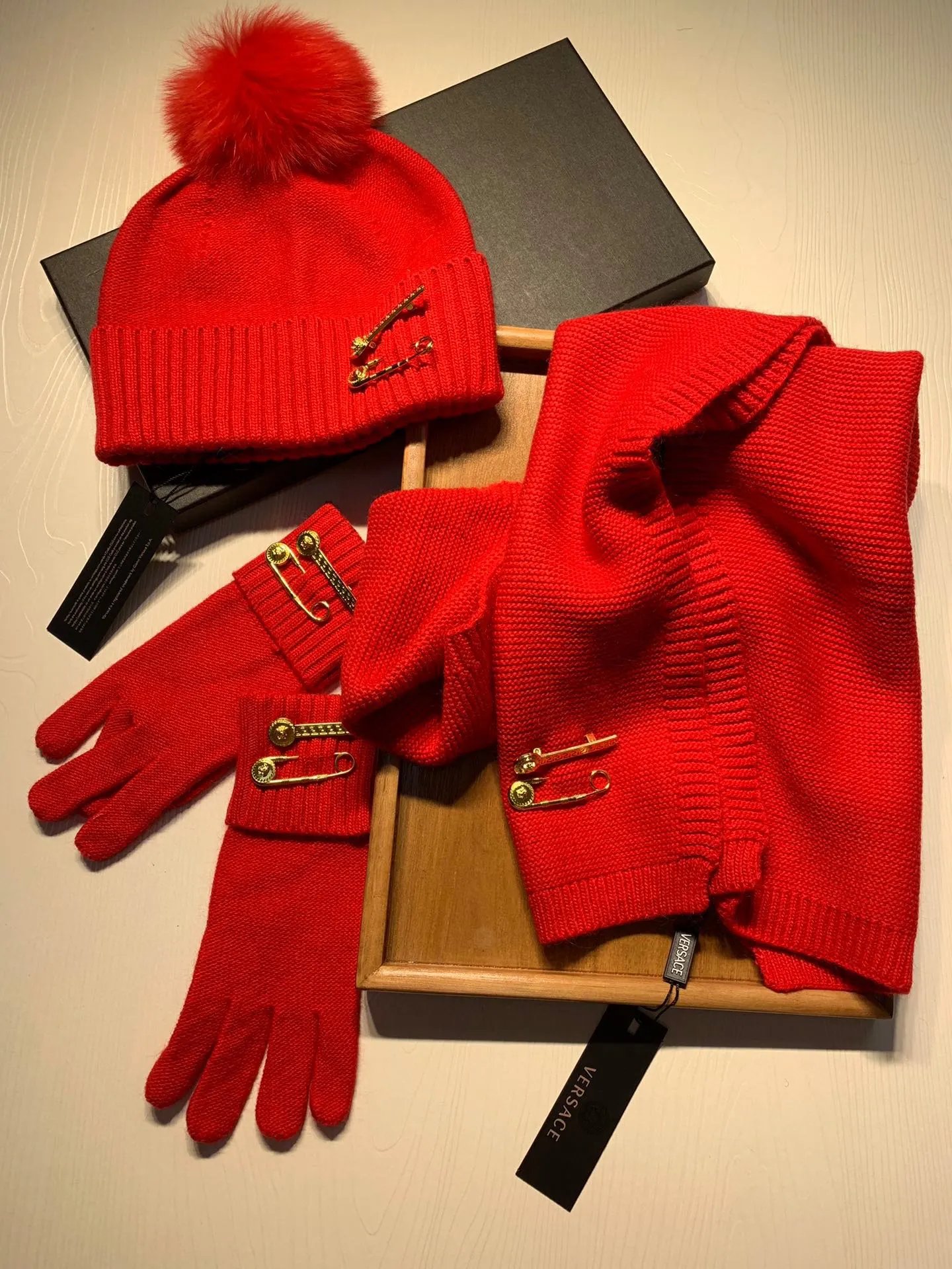 Versace Wool Rabbit Fur Scarf & Hat Set Ver.E — QC
