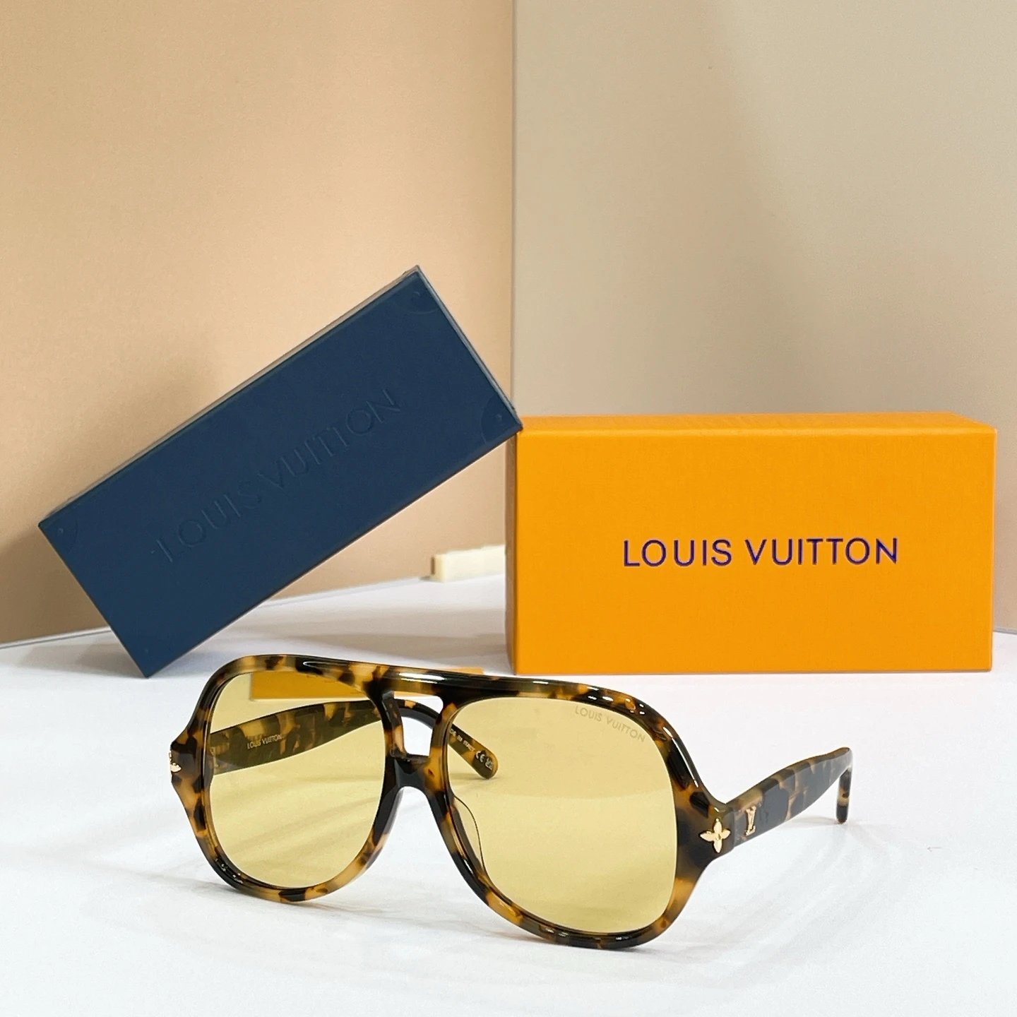 Louis Vuitton Sunglasses Ver.F — photo 3