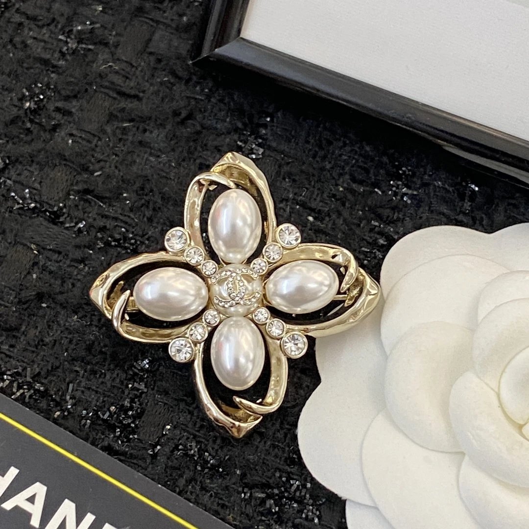 Chanel Brooch Ver.F — photo 7