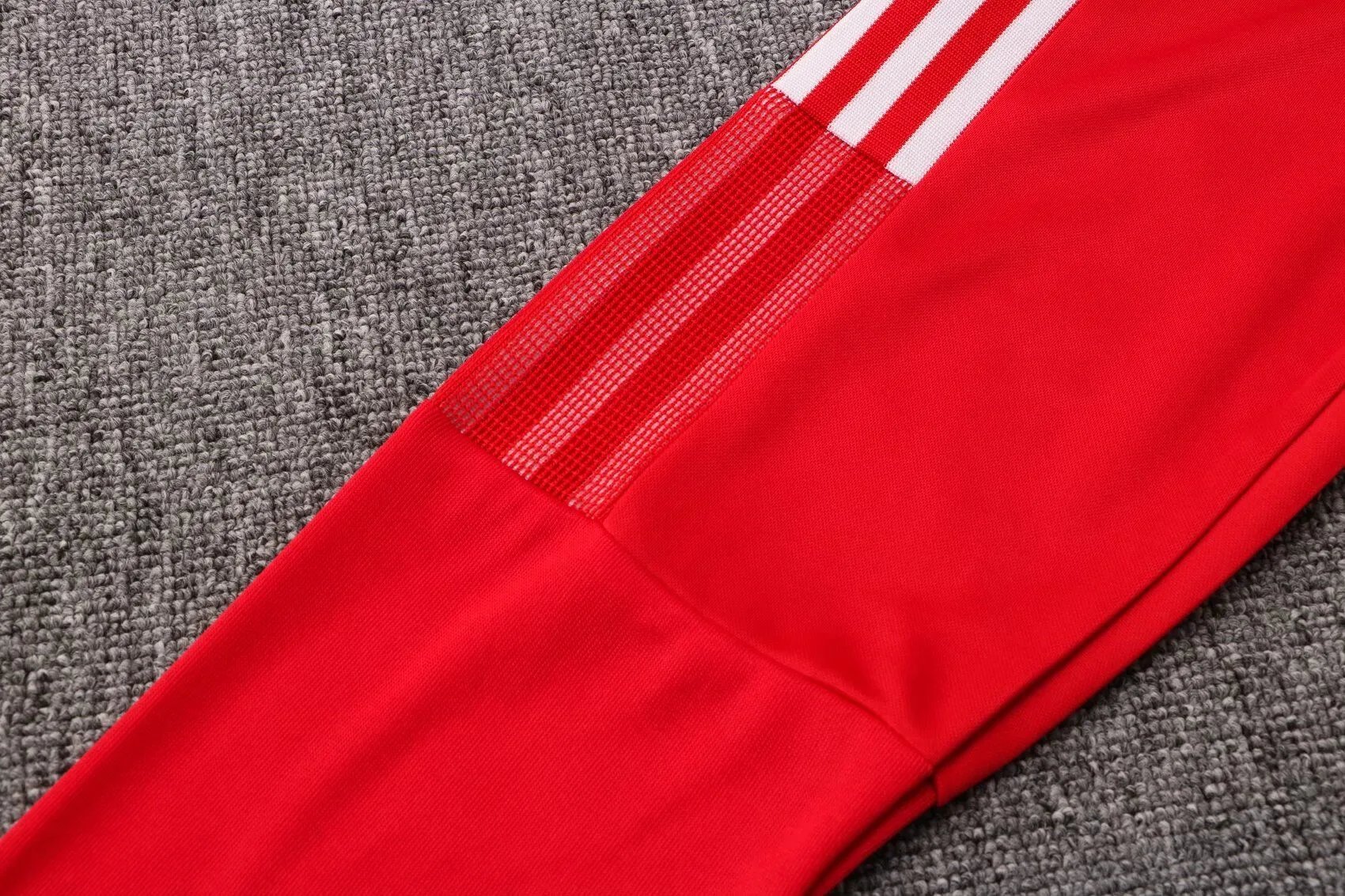 Benfica 1 4 Zip Tracksuit 2021 22 Red — photo 7