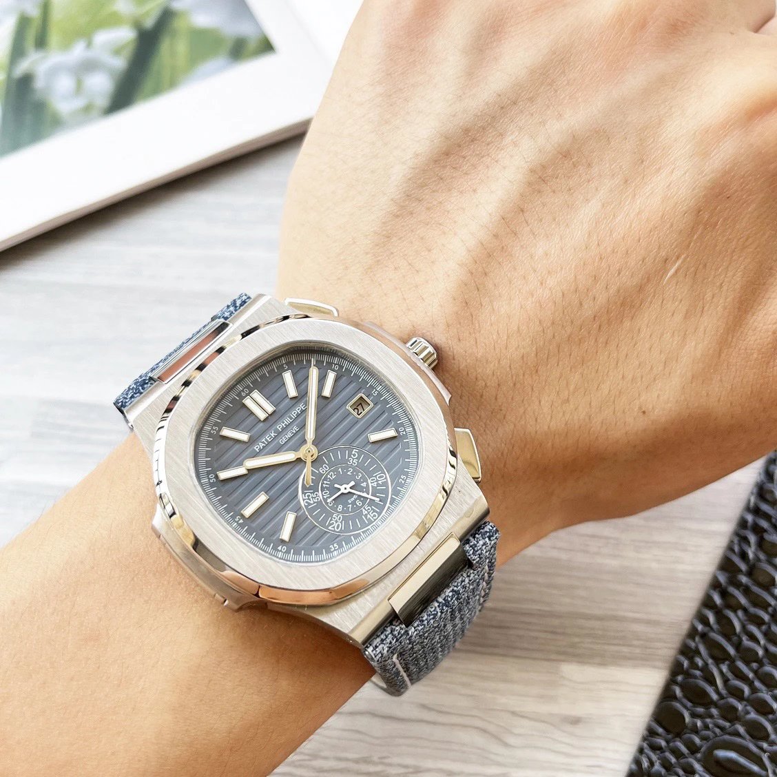 Patek Philippe Nautilus Automatic Watch 42mm Ver.A — Zdjęcie 3