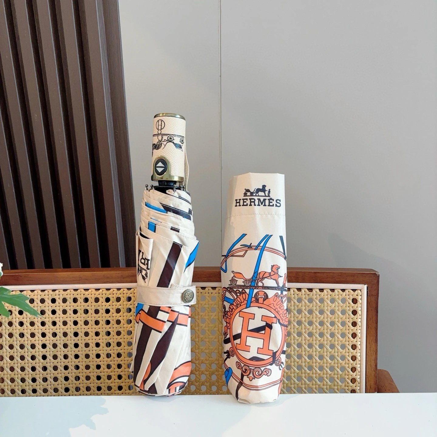 Hermes UV Protection Folding Umbrella Ver.G — Photo 3