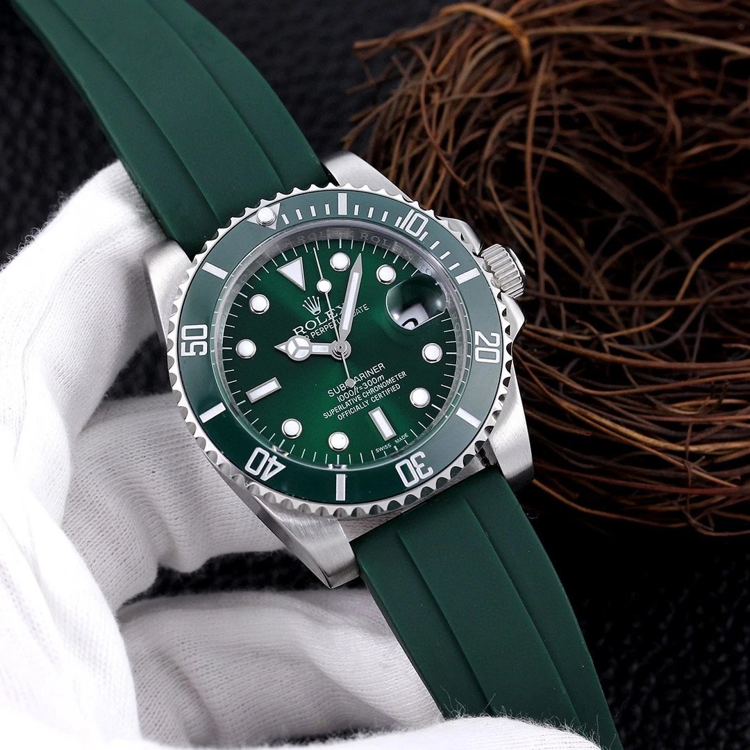 Rolex Submariner Rubber Automatic Watch — QC