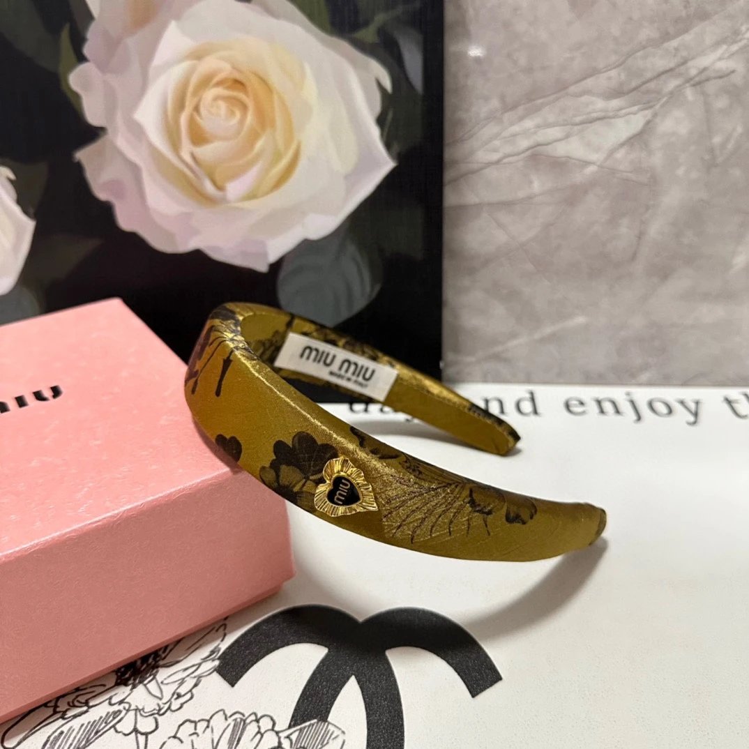 Miu Miu Headband Ver.B — QC