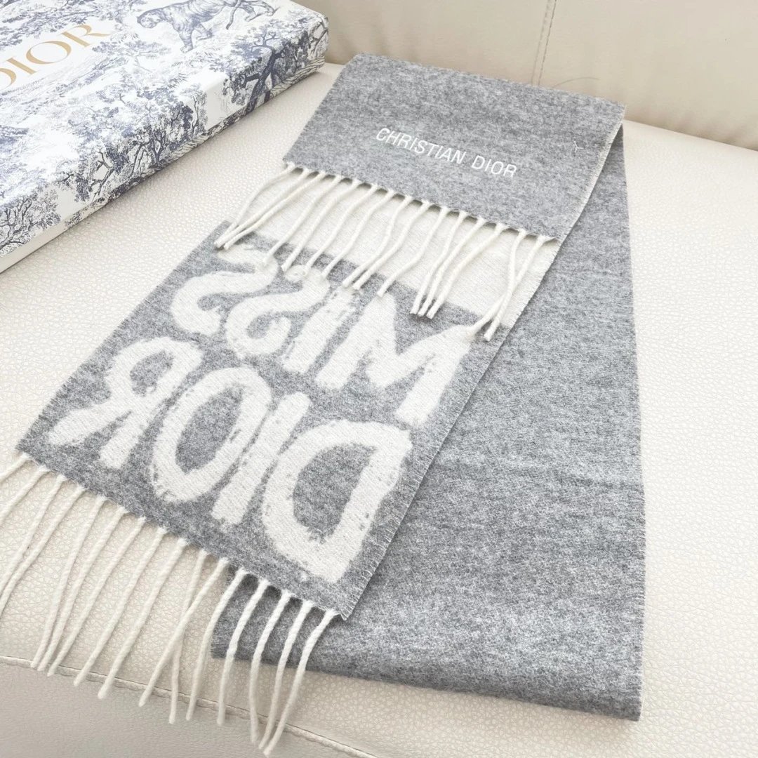Dior Cashmere Scarf Ver.A — Photo 4