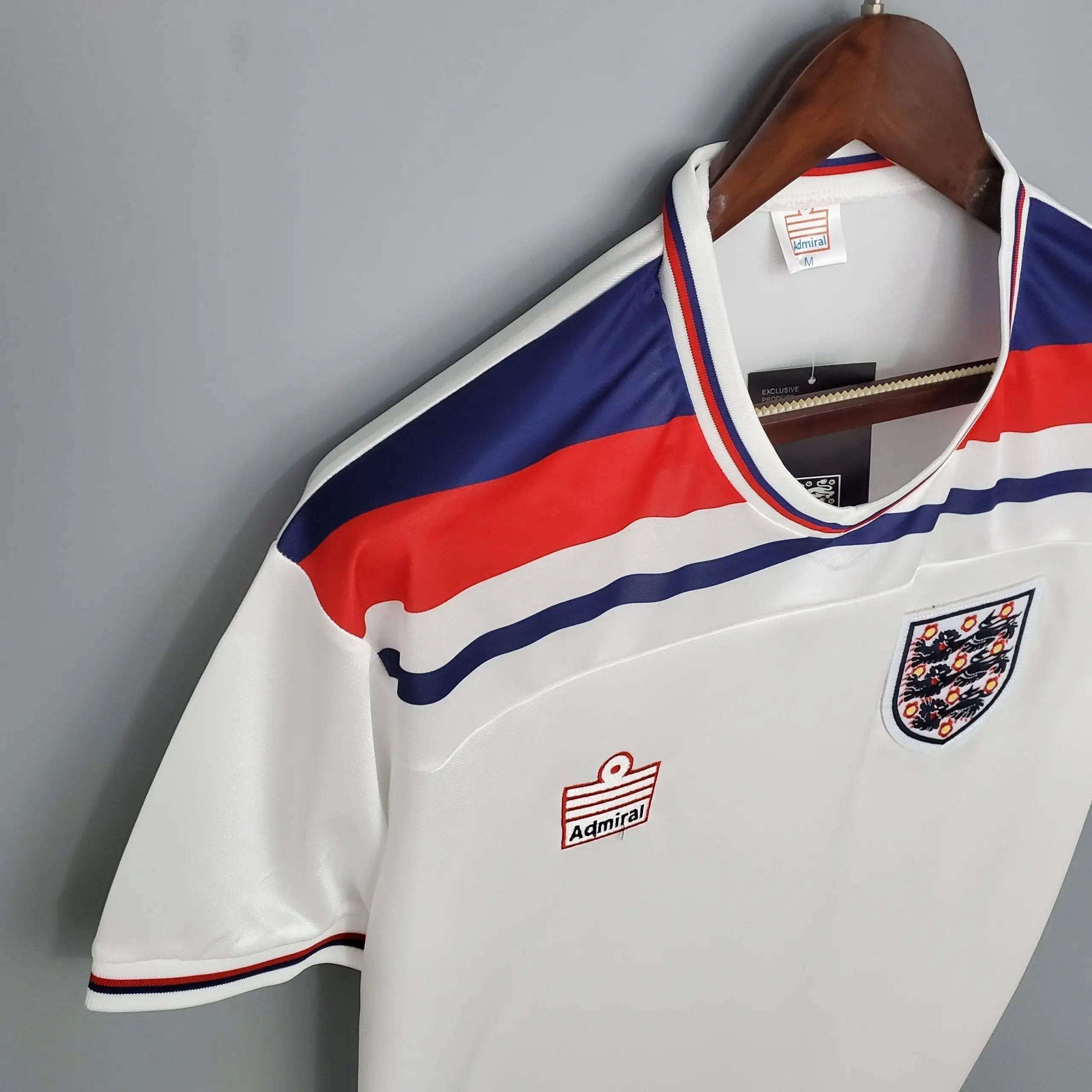 England 1982 Retro Jersey — photo 3