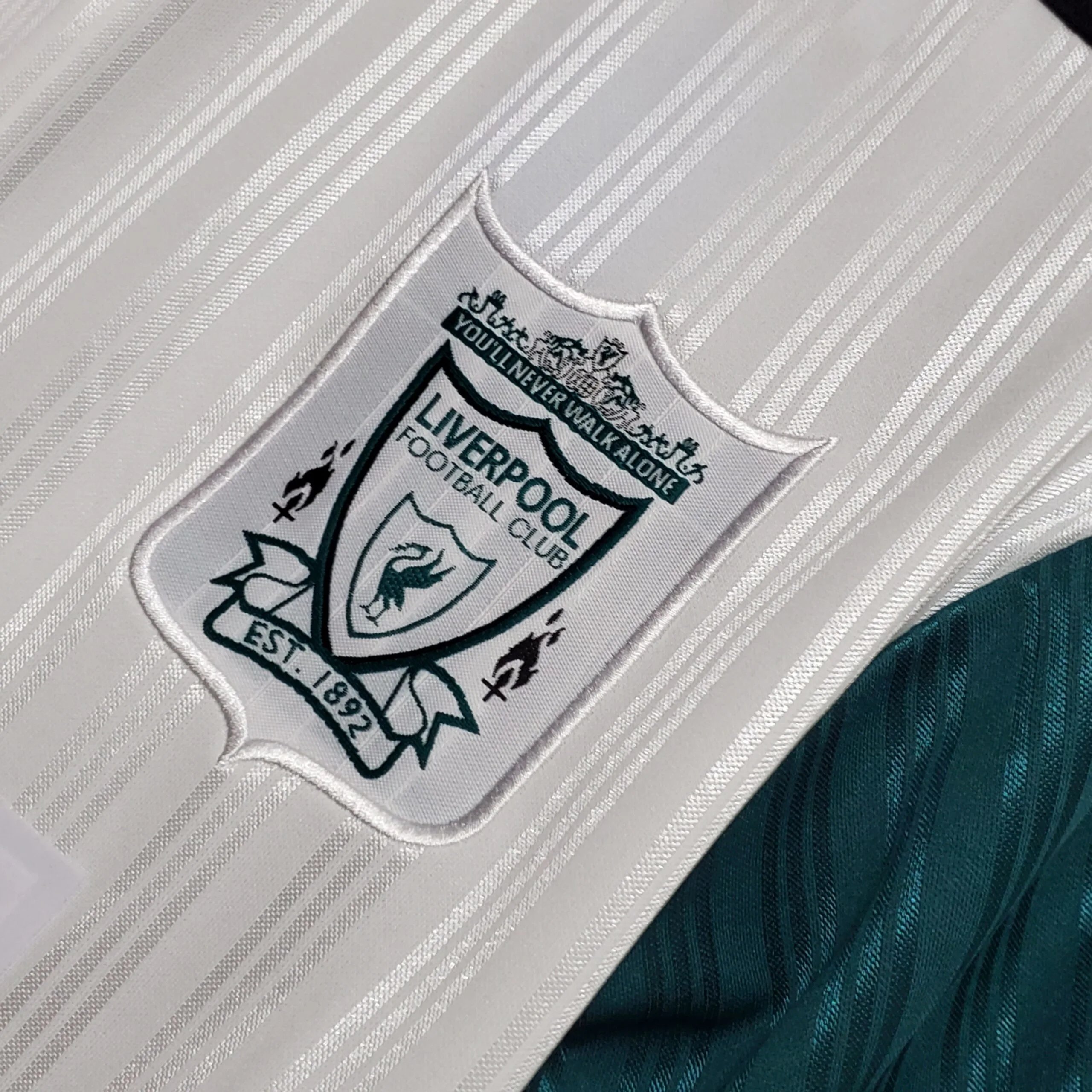 Liverpool 95/96 Retro Jersey — QC