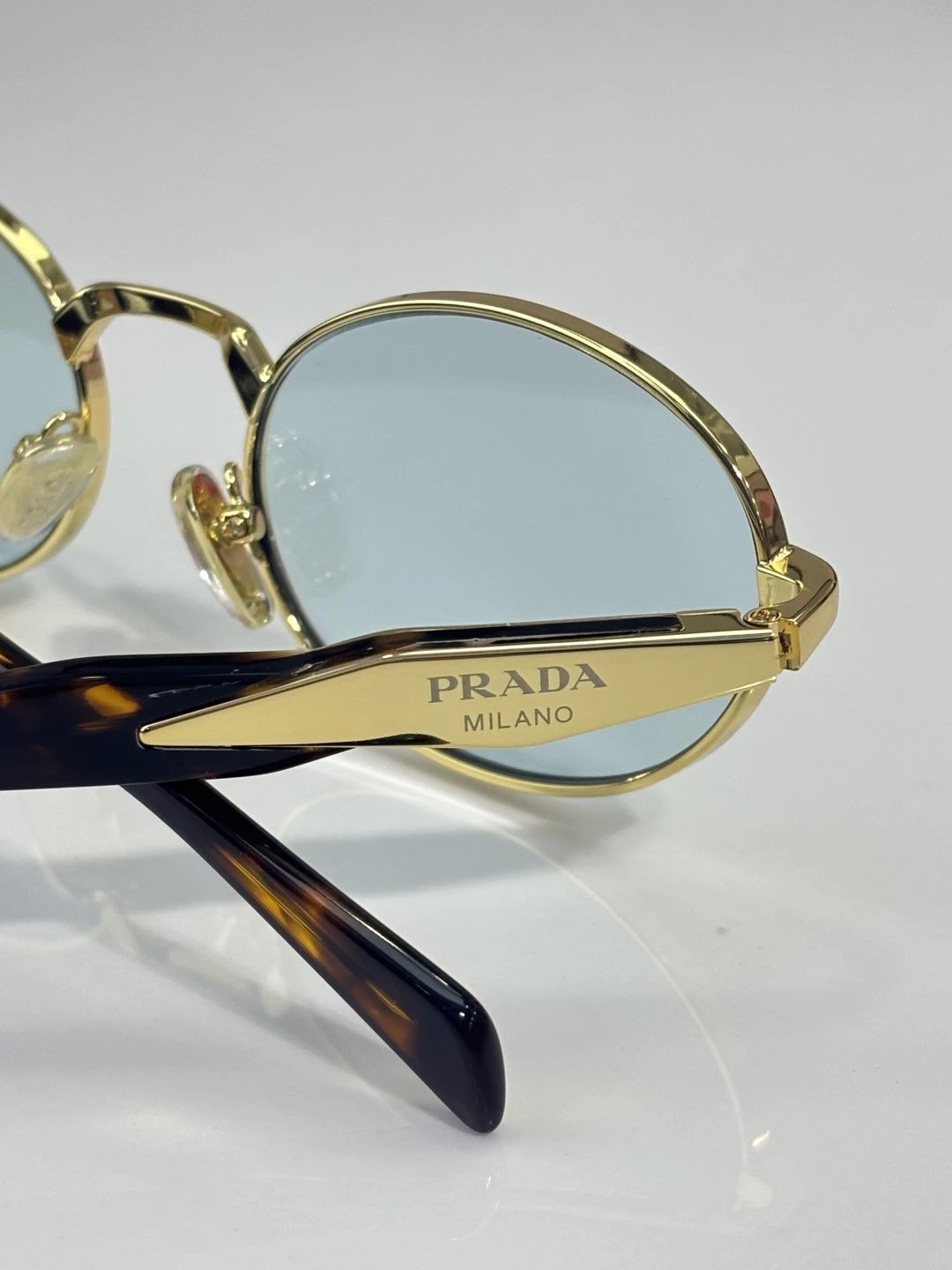 Prada PR65ZS Sunglasses 55-20-140 — photo 8