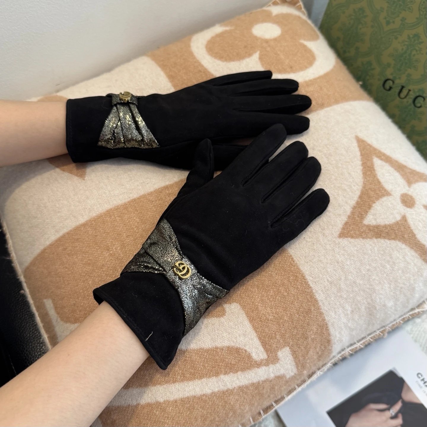 Gucci Lambskin Cashmere Gloves Ver.D — Photo 4