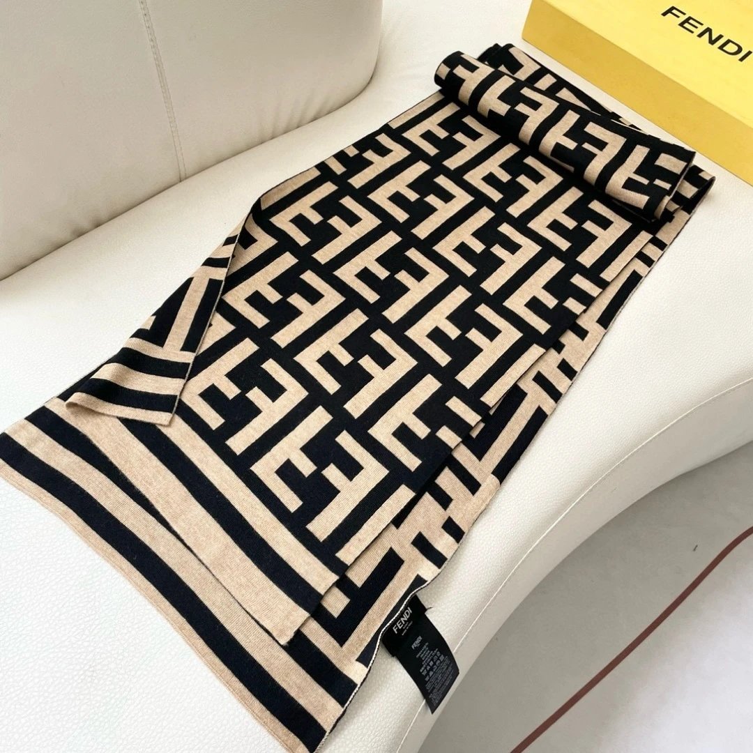 Fendi Cashmere Scarf Ver.G — QC