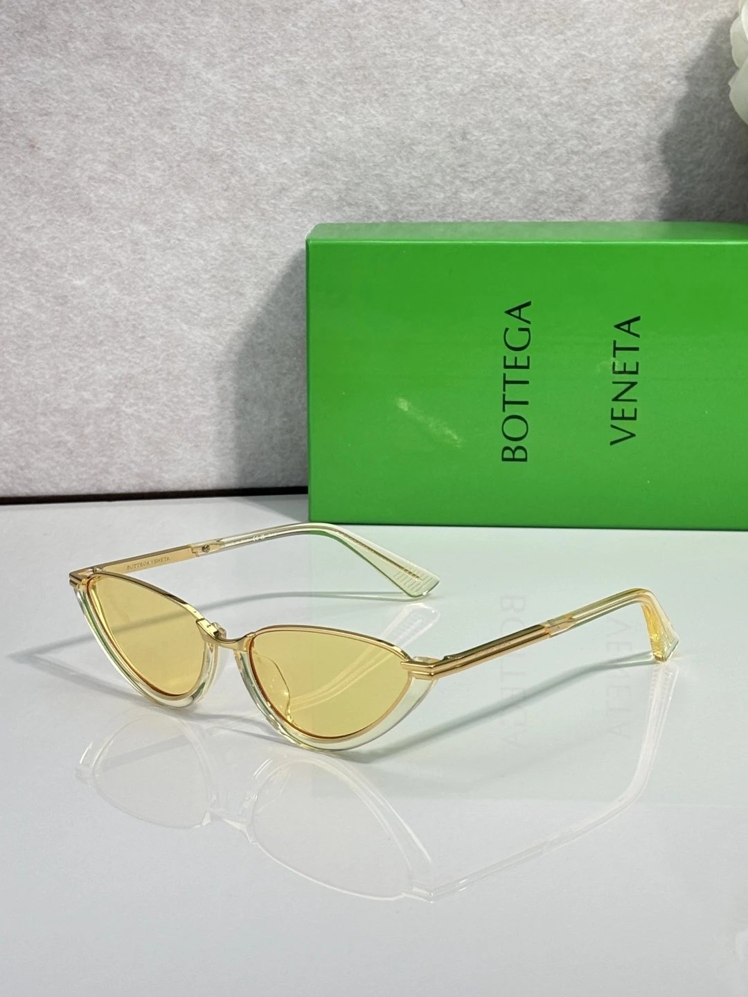 Bottega Veneta BV1346S Sunglasses 56-17-145 Ver.A — Zdjęcie 3