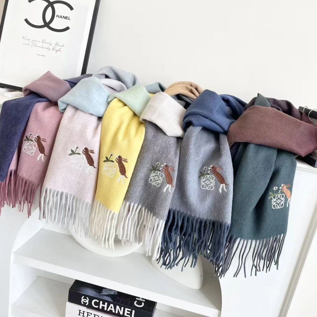 Loewe Cashmere Scarf Ver.K — Photo 3