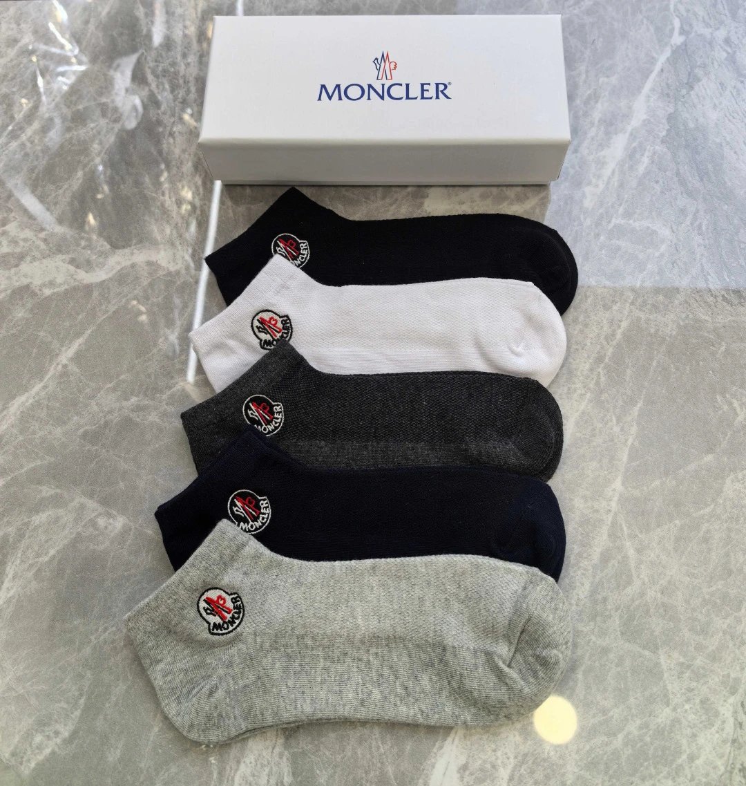 Moncler Embroidered Quarter Socks 5-Pair Box Ver.A — photo 6