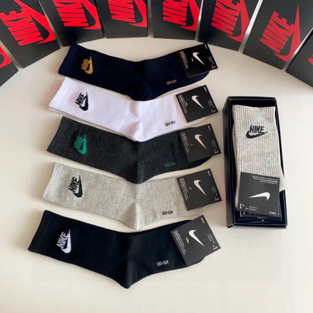 Nike Crew Socks Ver.F — QC