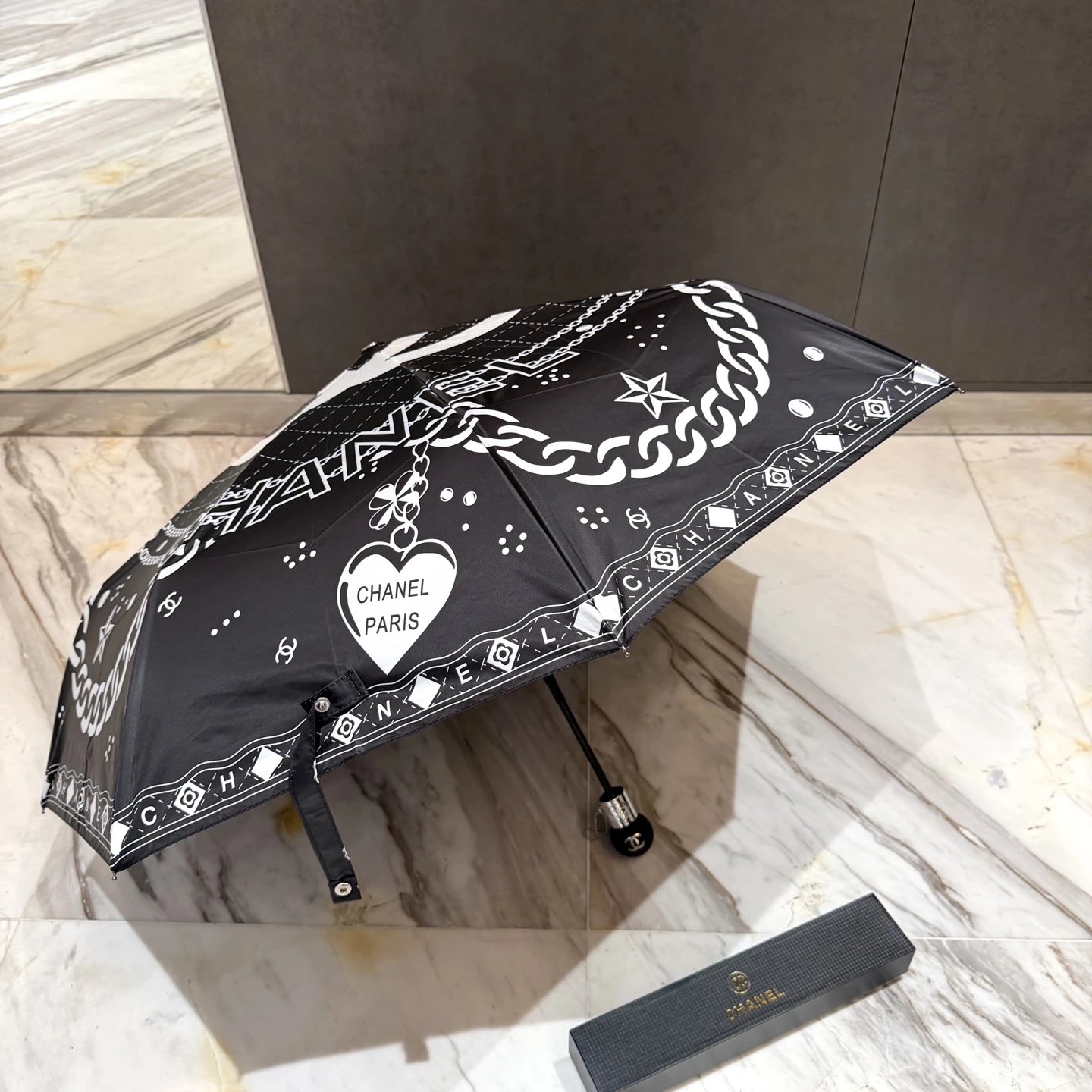 Chanel UV Protection Folding Umbrella Ver.A — Photo 8