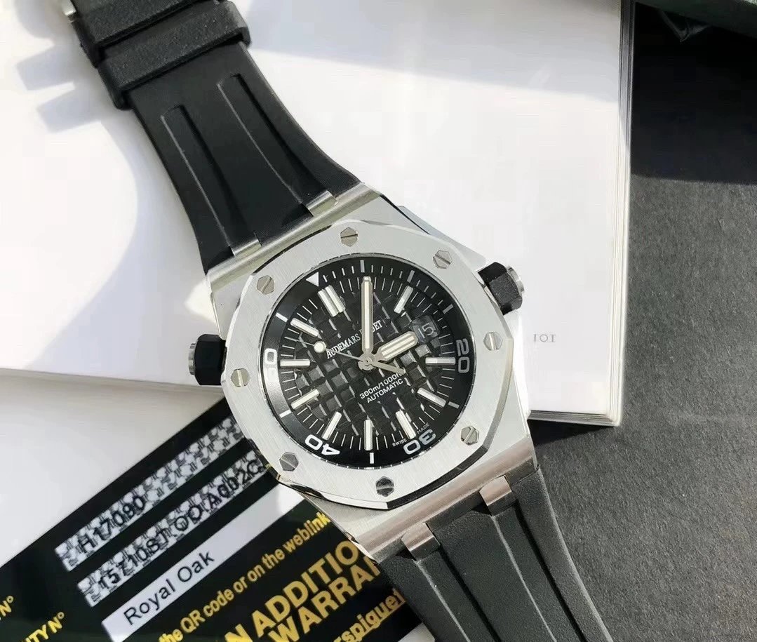 Audemars Piguet Royal Oak Offshore Automatic Watch Ver.D — Zdjęcie 4