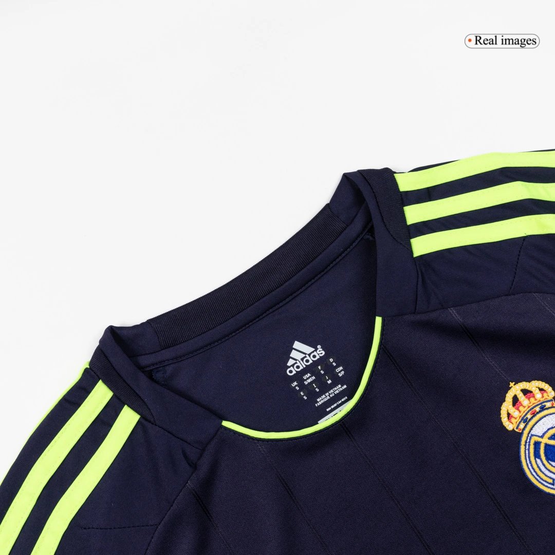 Real Madrid 12/13 Retro Away Jersey — photo 5