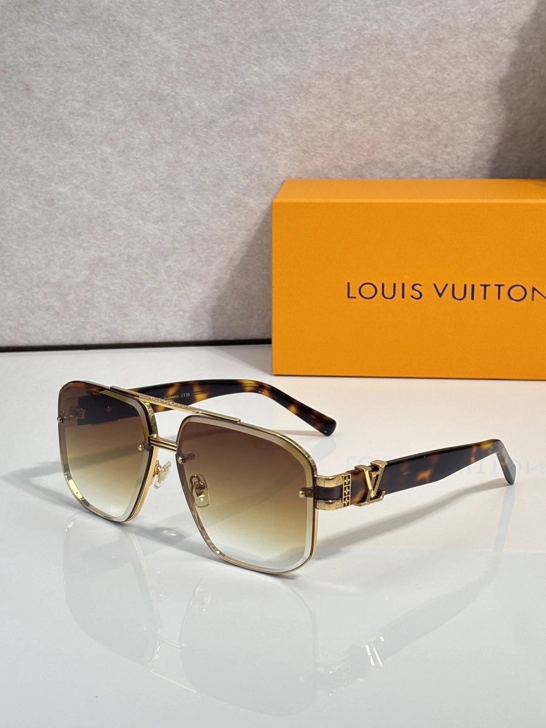 Louis Vuitton Z7214U Sunglasses 63-13-140 — Zdjęcie 2