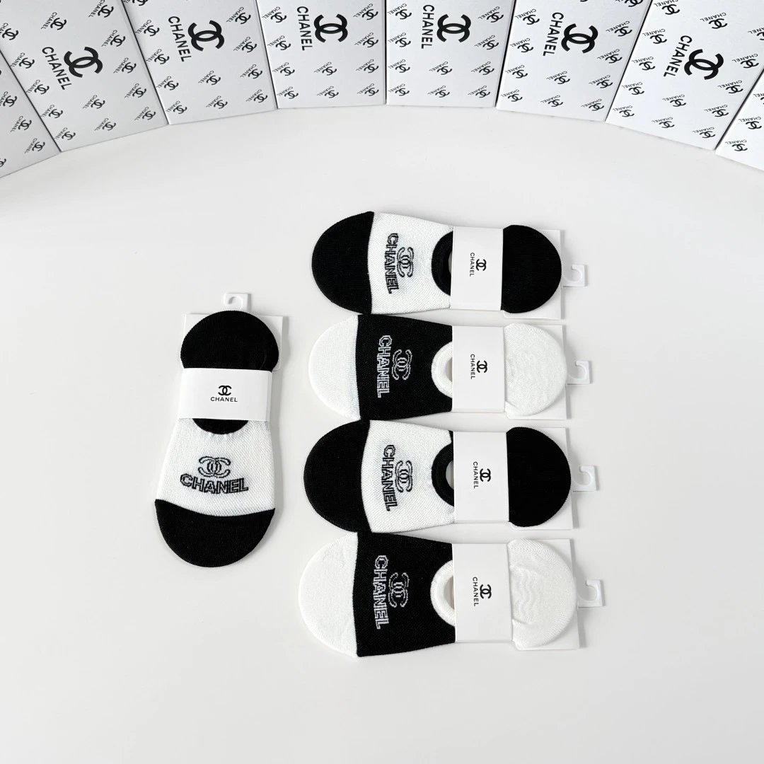 Chanel Classic No-Show Socks 5-Pair Box — photo 6