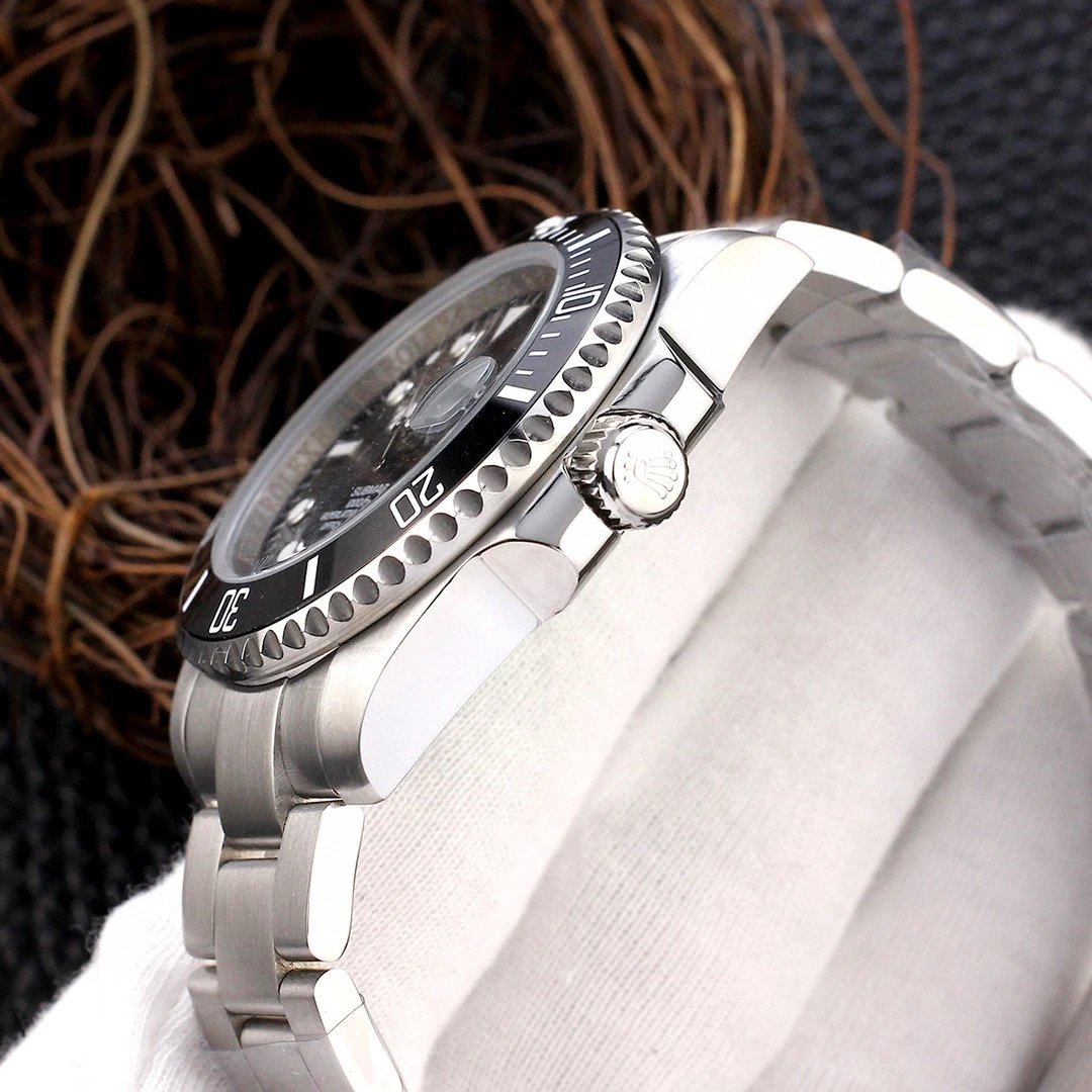 Rolex Submariner Steel Automatic Watch — QC
