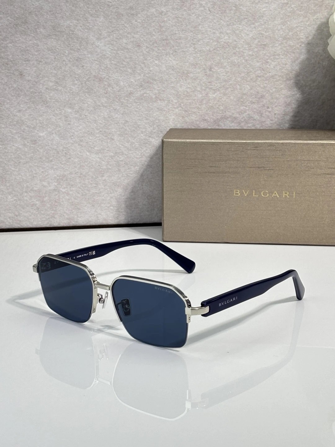 Bvlgari BV40089U Sunglasses 59-16-145 Ver.A — Photo 5