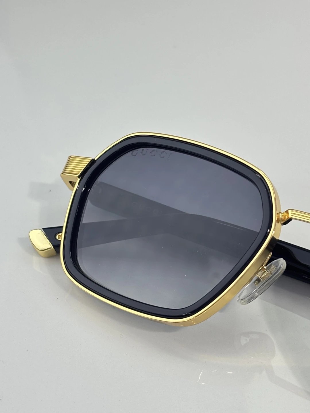 Gucci GG2074S Sunglasses 51-22-145 — photo 8
