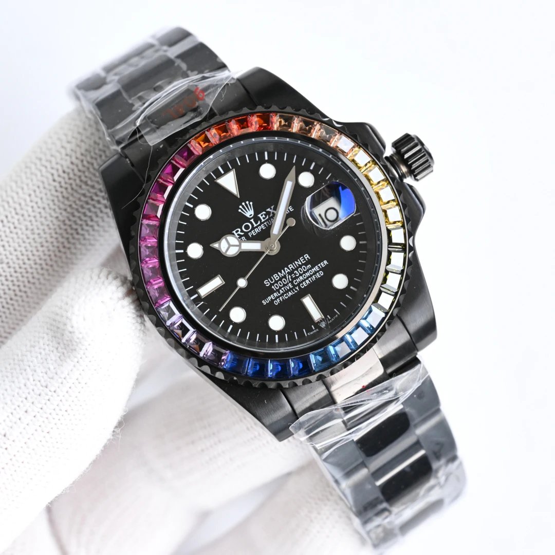 Reloj Rolex Submariner con acabado negro y bisel de gemas arcoíris