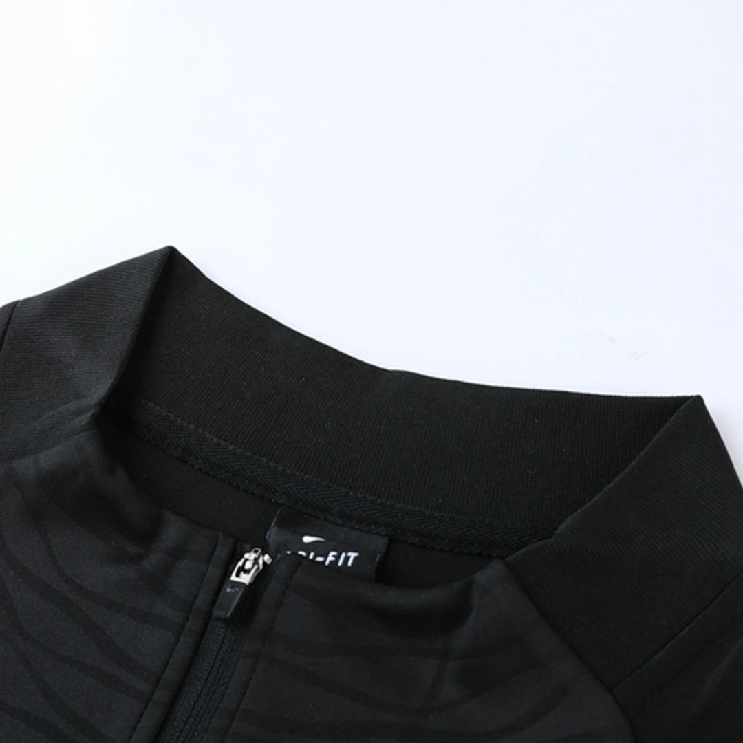 Inter Milan 1 4 Zip Tracksuit 2021 22 Black — photo 4