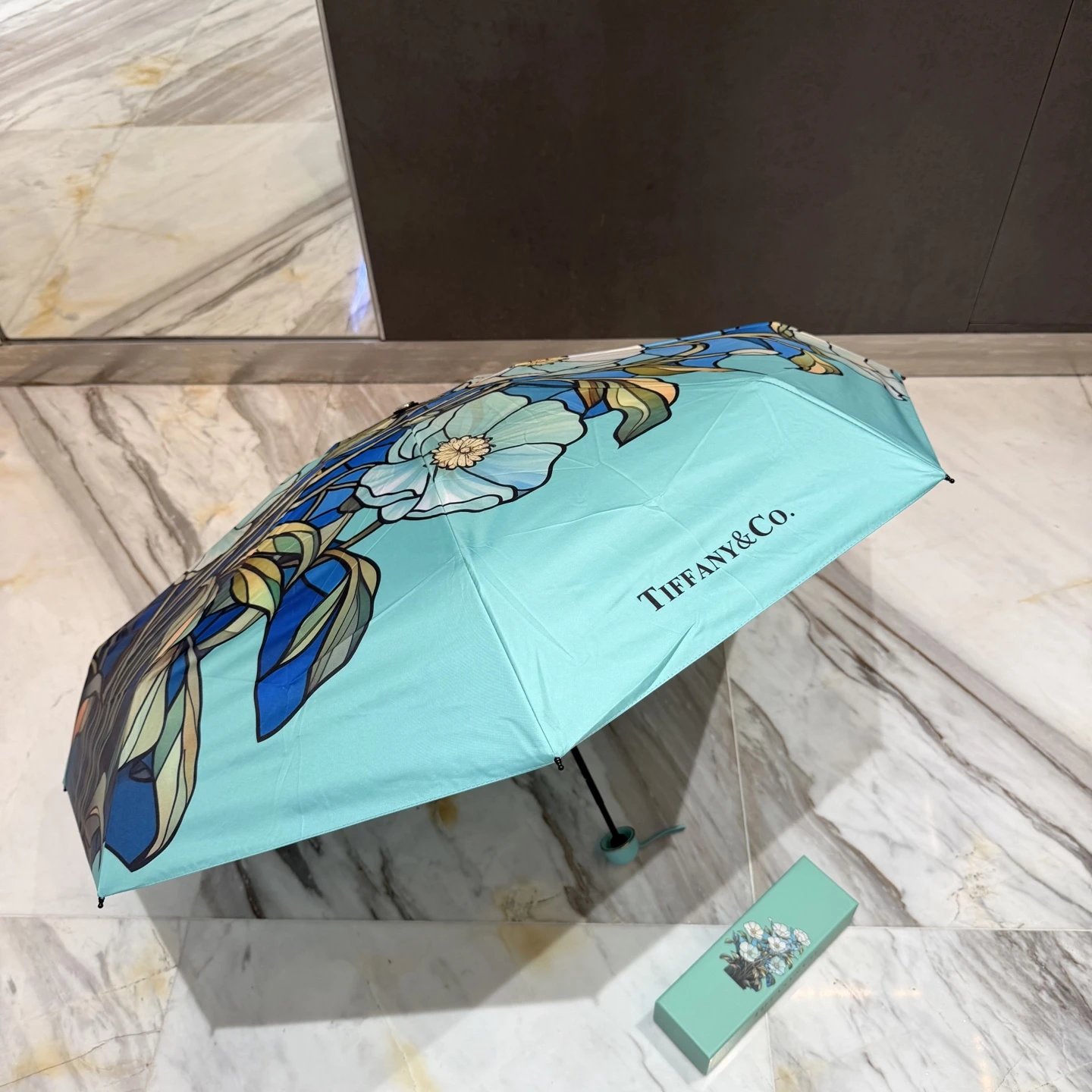 Tiffany UV Protection Folding Umbrella Ver.B — Photo 7