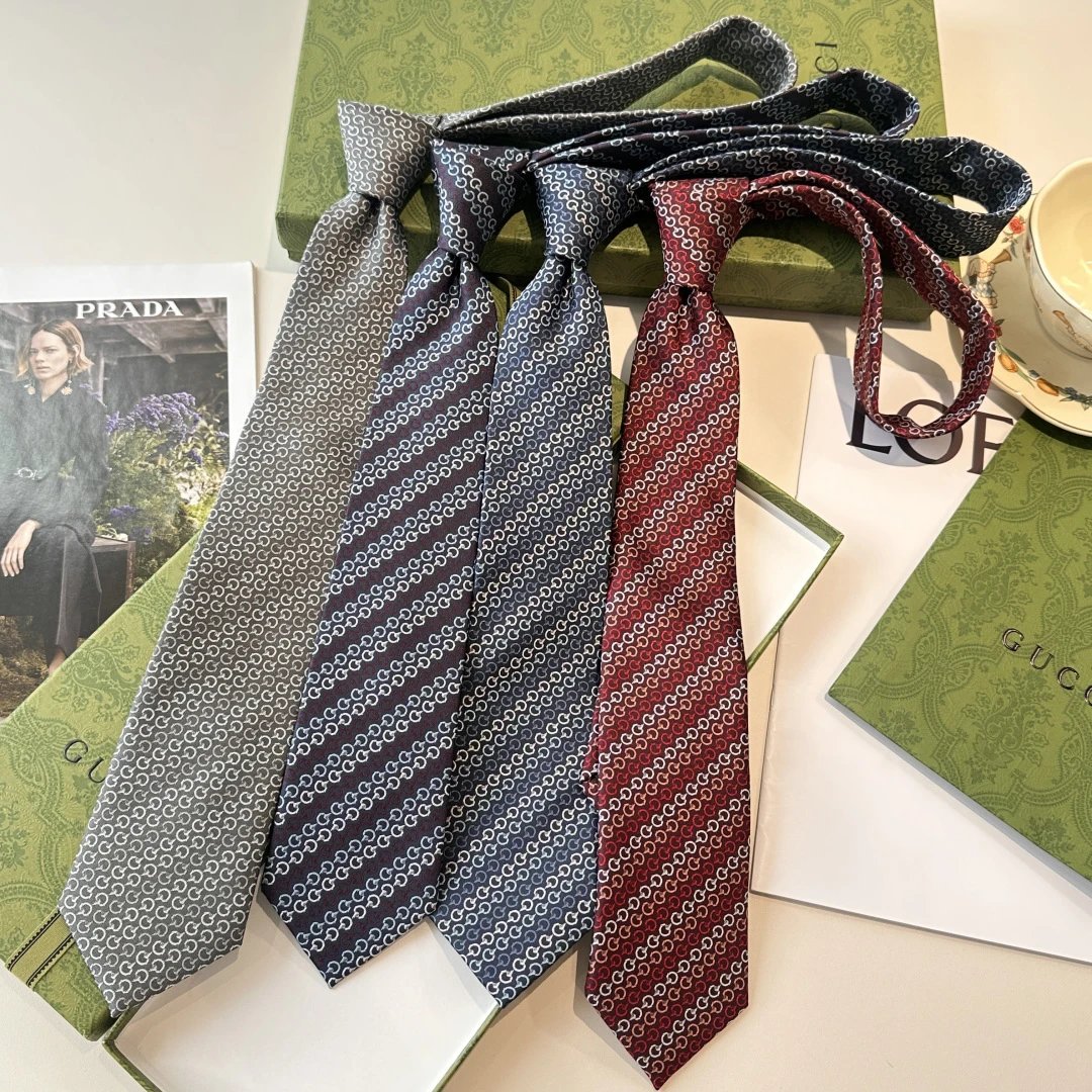 Gucci Silk Tie Ver.D — Zdjęcie 2