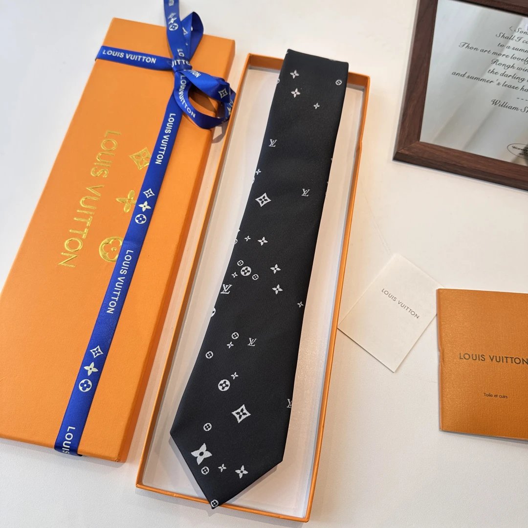 Louis Vuitton Silk Tie Ver.D — Zdjęcie 2