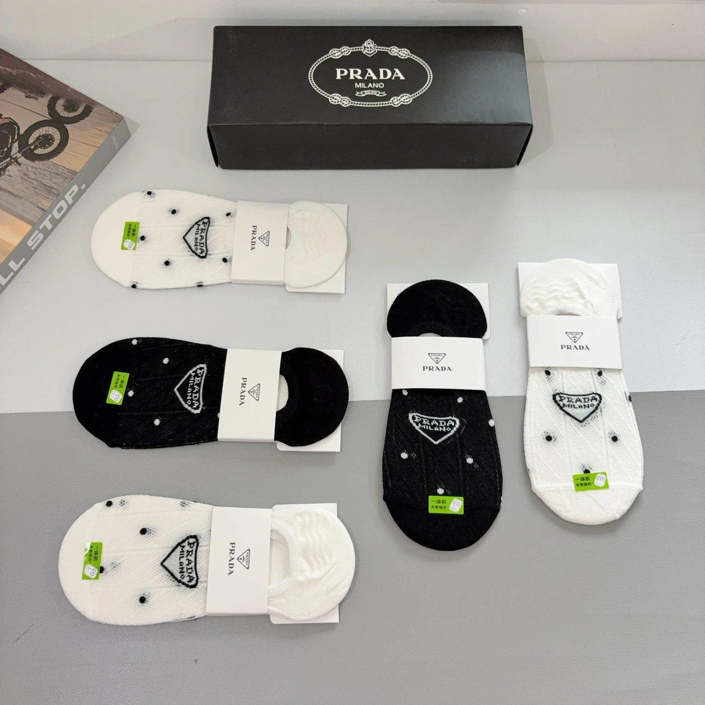 Prada No-Show Socks — Zdjęcie 5
