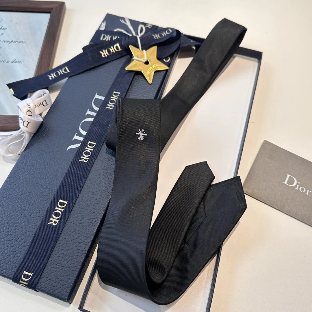 Dior Tie Ver.F — Photo 5