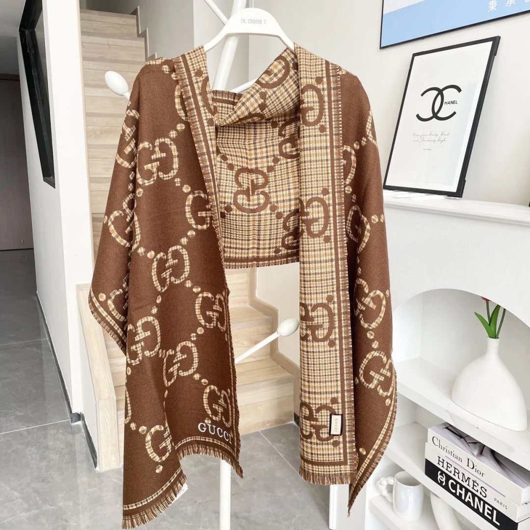 Gucci Cashmere Shawl Ver.G — QC