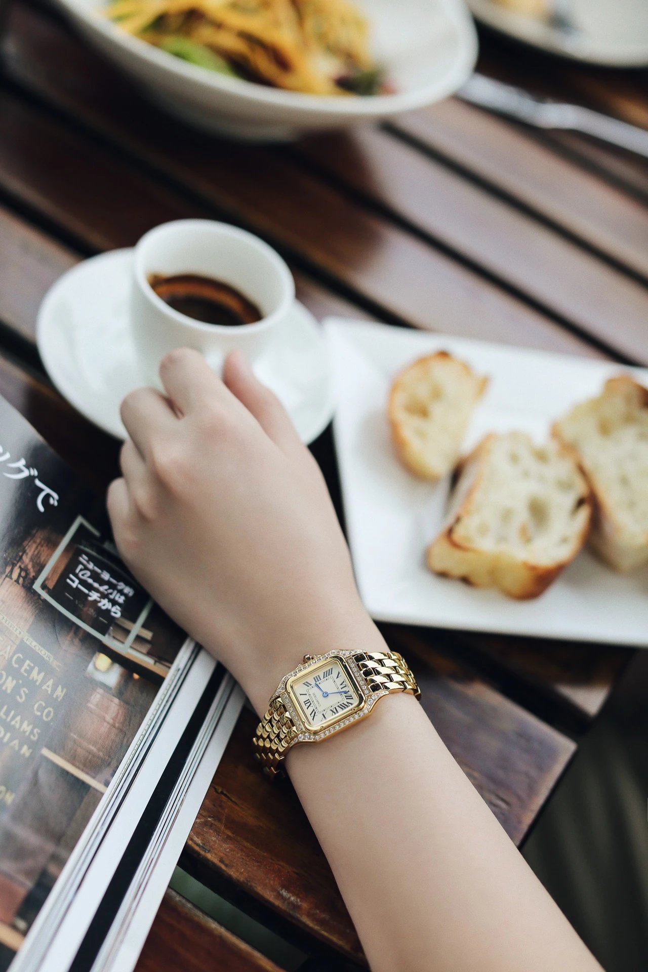 Cartier Panthere Quartz Watch 37mm Ver.A — photo 4
