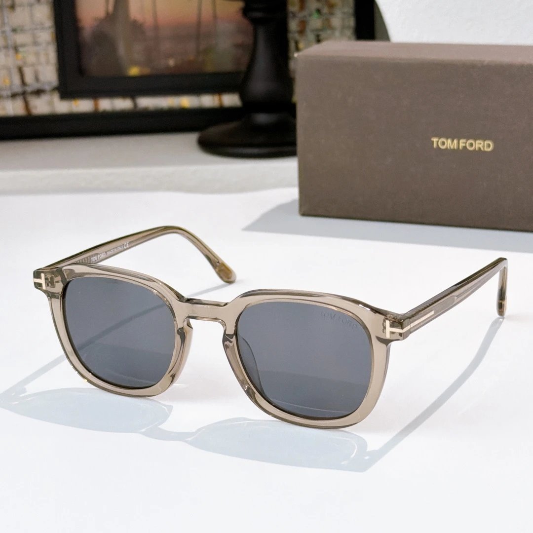 Tom Ford TF0975 Sunglasses 52-23-145 — photo 7
