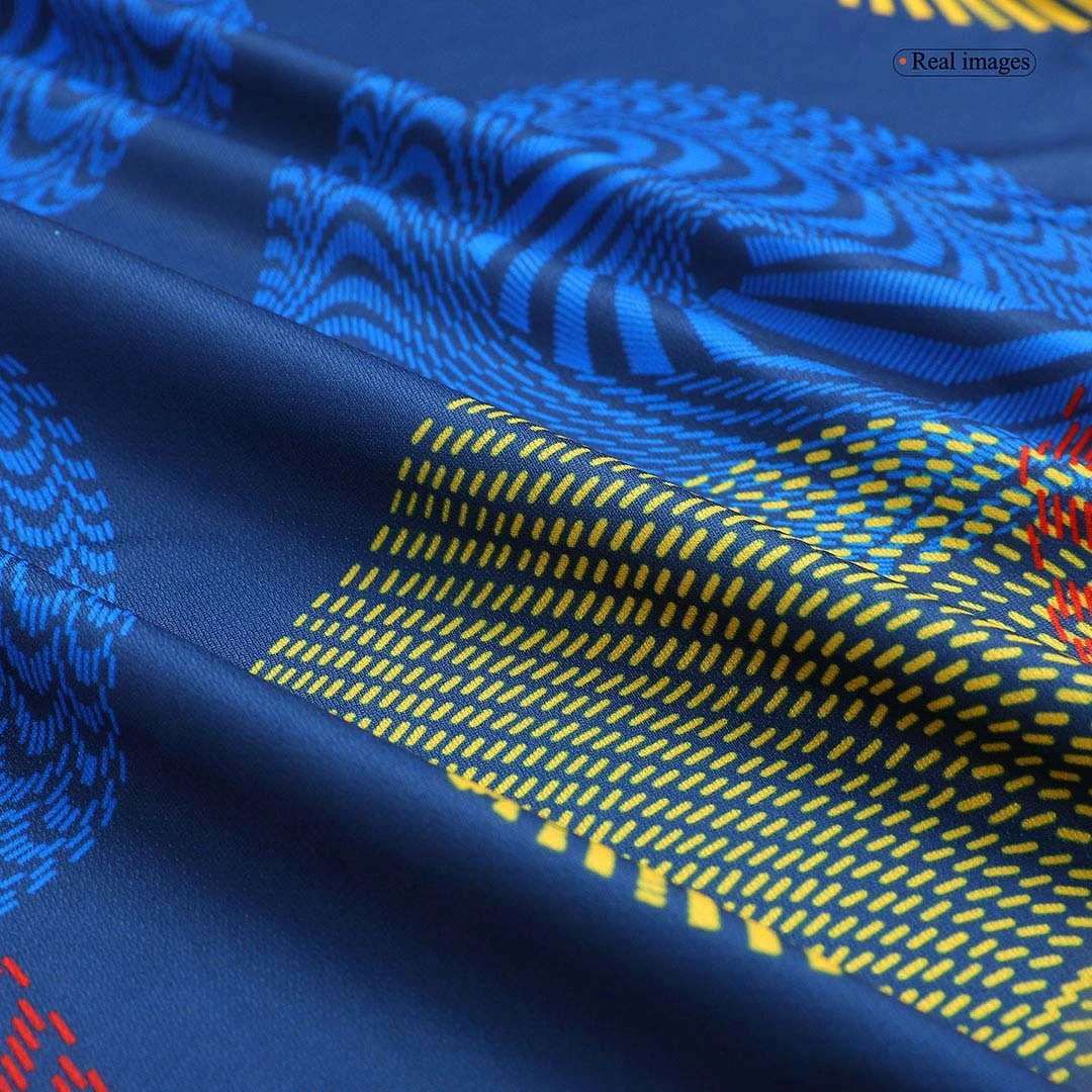 Spain 2022 Pre-Match Jersey — Photo 11