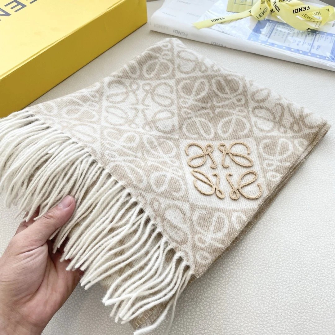 Loewe Cashmere Scarf Ver.F — Photo 4