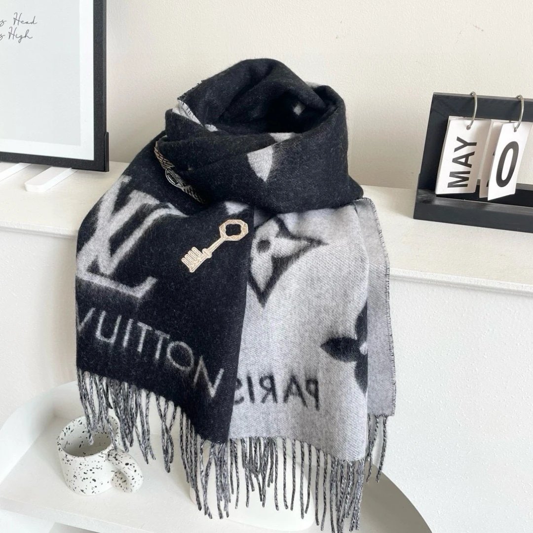 Louis Vuitton Cashmere Scarf Ver.C — QC