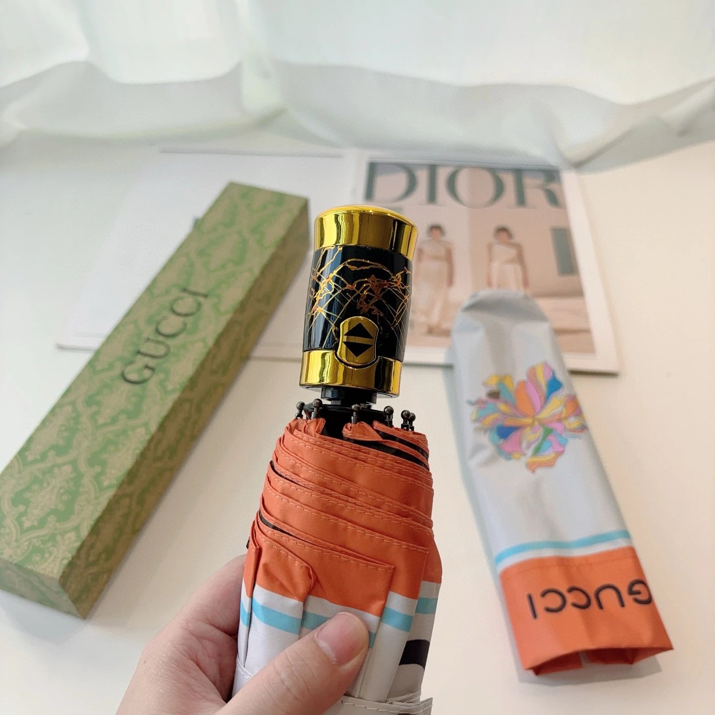 Gucci UV Protection Folding Umbrella Ver.I — Photo 5